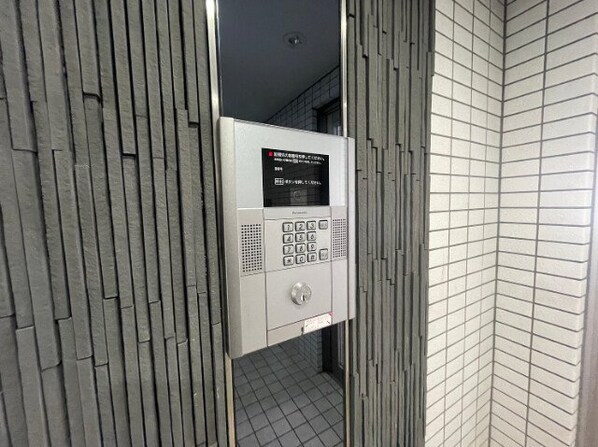 新道東駅 徒歩6分 2階の物件外観写真